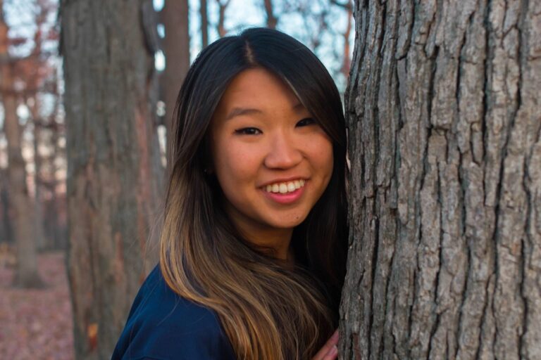 Juliann Li Headshot