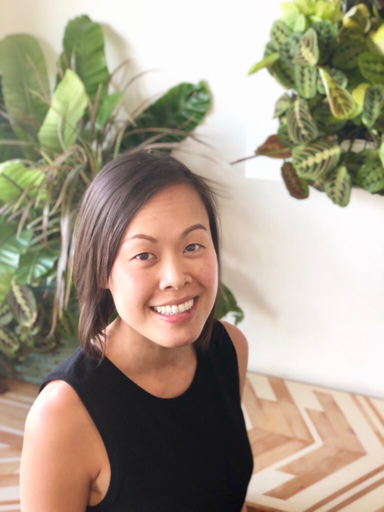 Sandy Huynh Headshot
