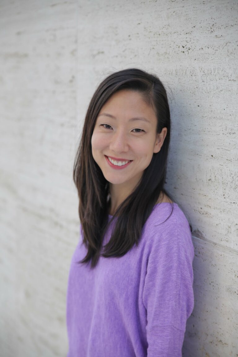 Julie Headshot