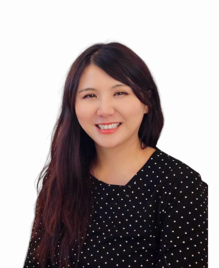 Lily Tung Headshot