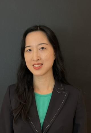 professional headshot for therapyden